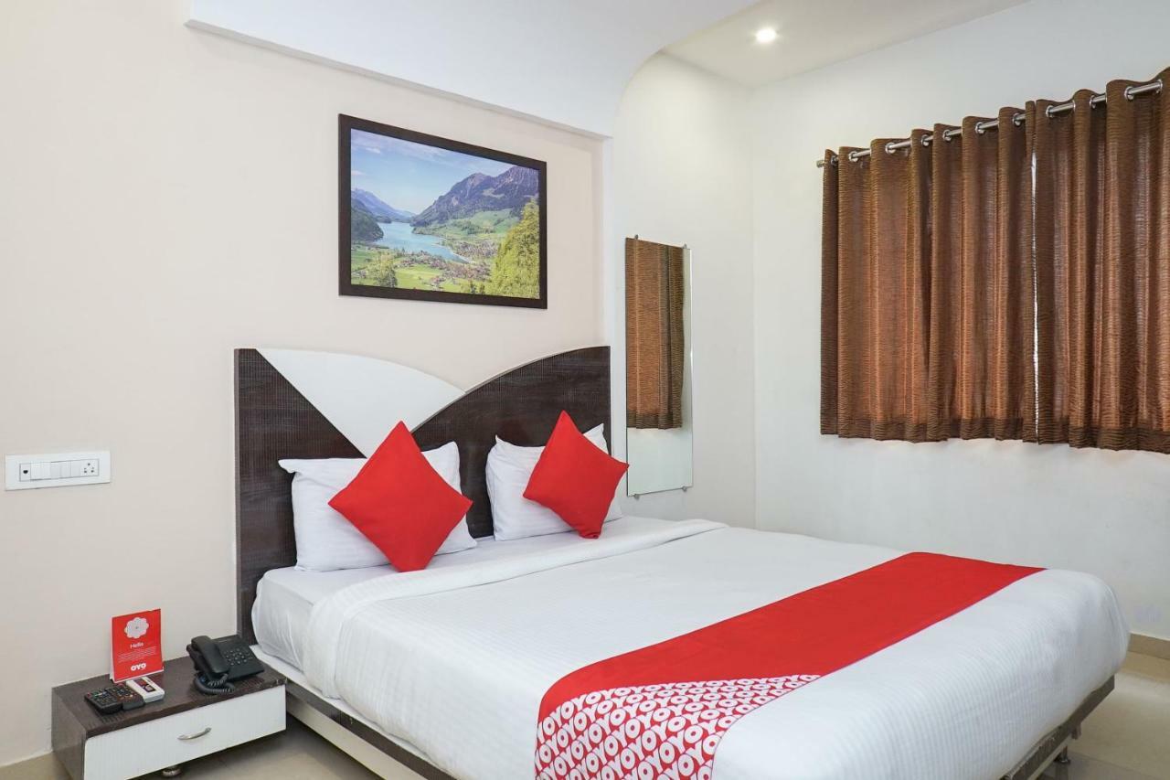 Oyo 19182 Hotel Montana Lonavala Dış mekan fotoğraf